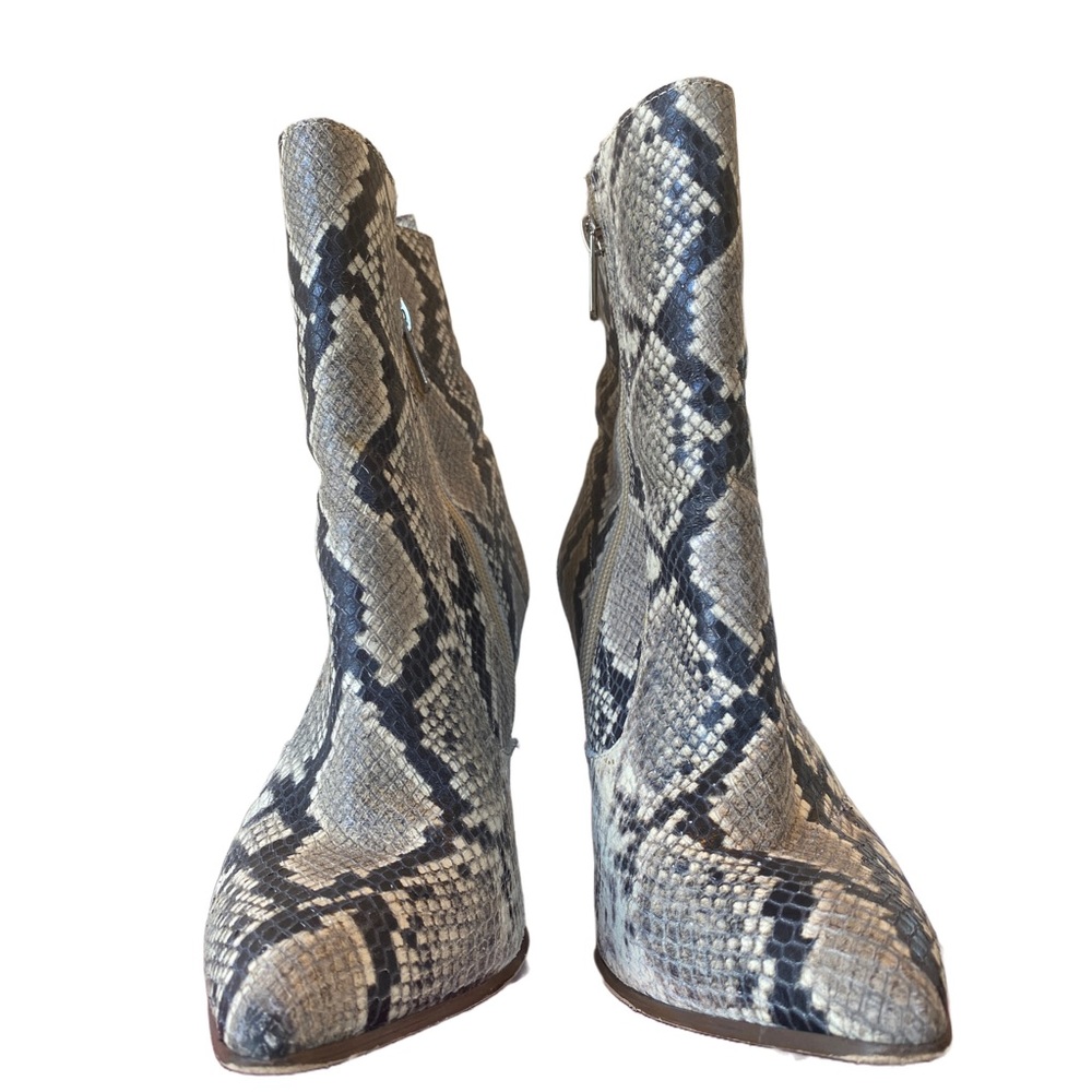 Bleecker & Bond Kailey Snakeskin Python Boots/Booties sz 8